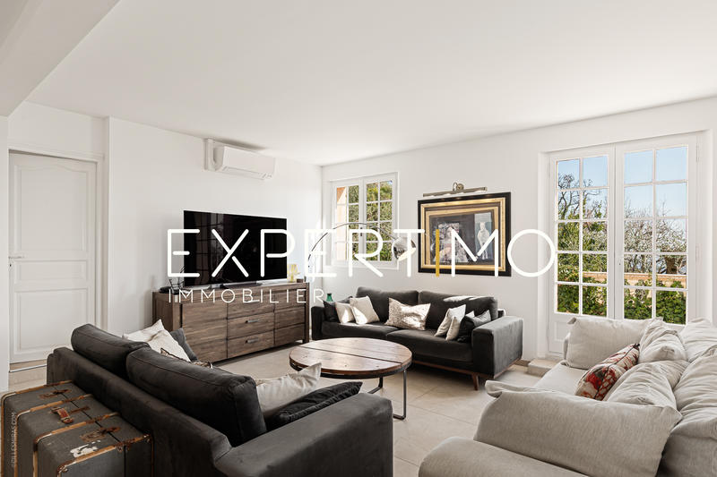 Bastide - 220 m² - 5 pièces