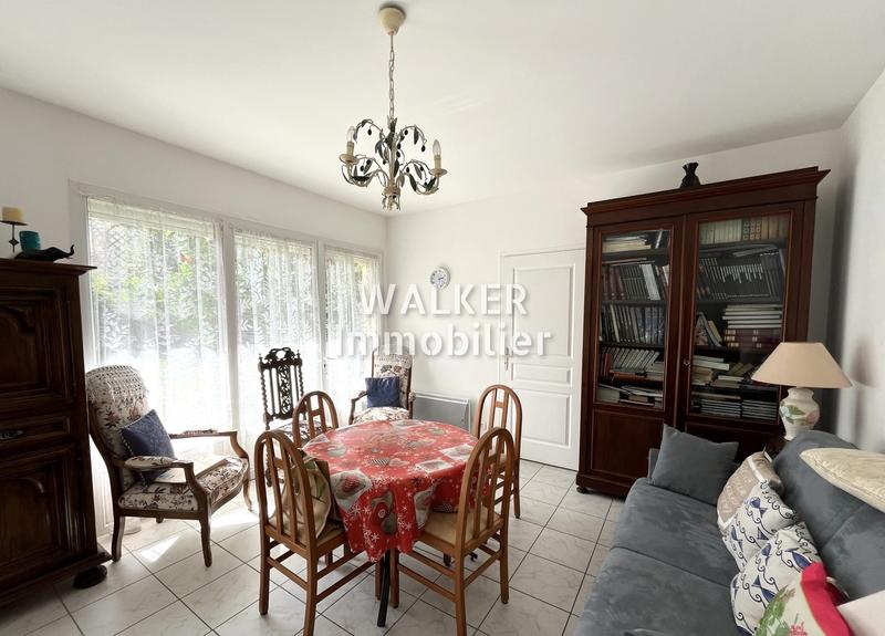 Villa - 260 m² - 10 pièces