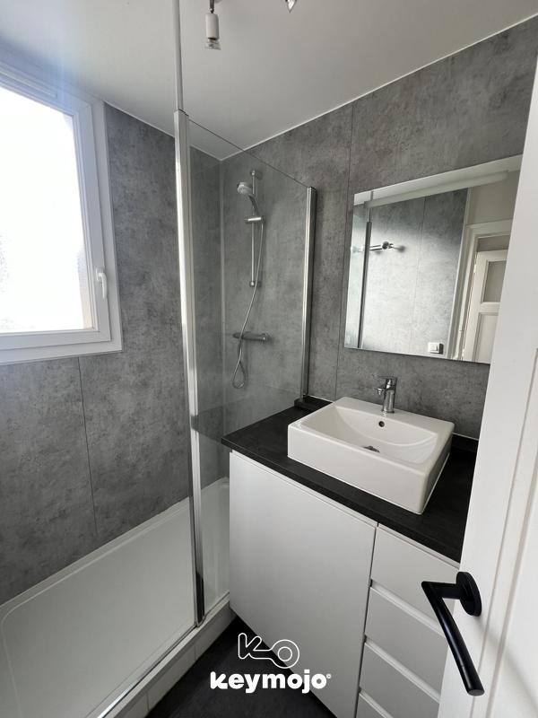 Chambre - 60 m² - 4 pièces