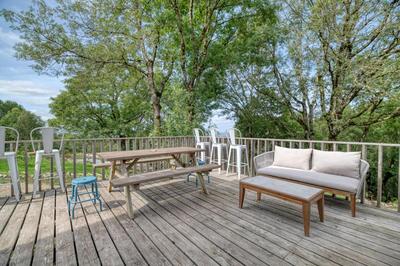 Maison - 298 m² - 10 pièces