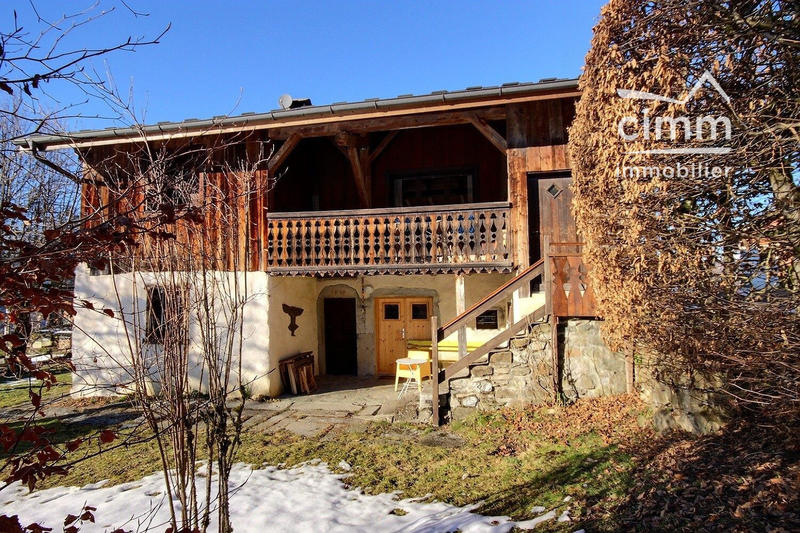 Maison ancienne - 177 m² - 6 pièces