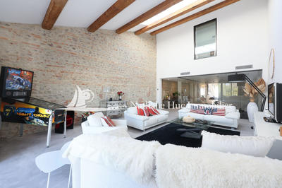 Maison - 263 m² - 5 pièces