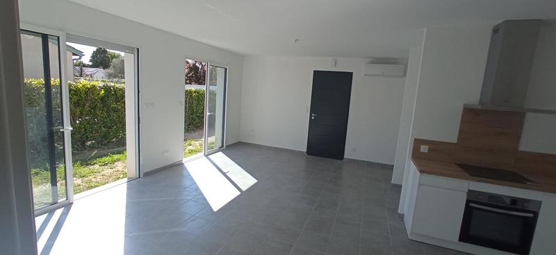 Villa - 90 m² - 4 pièces