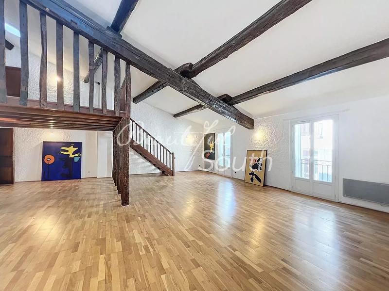 Appartement - 139 m² - 3 pièces