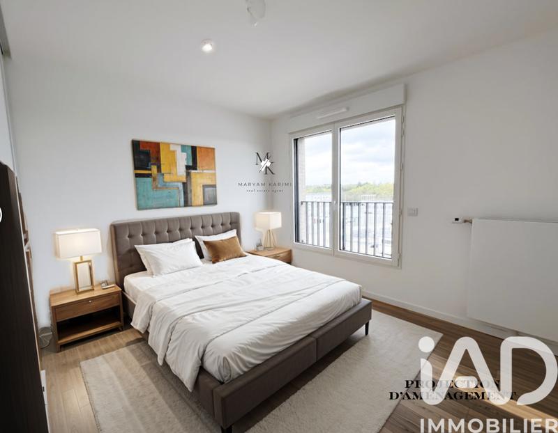 Appartement - 96 m² - 5 pièces