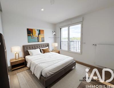 Appartement - 96 m² - 5 pièces