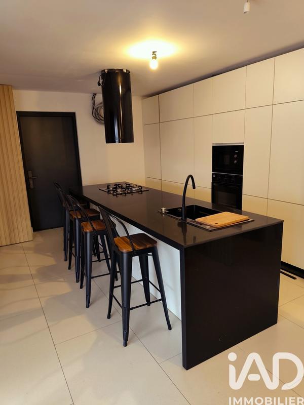 Maison - 110 m² - 4 pièces