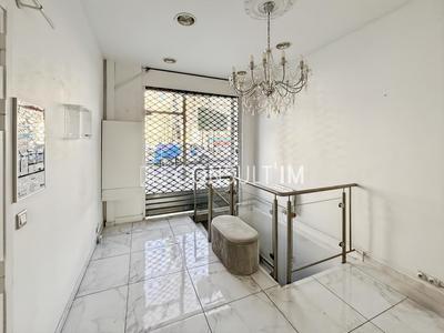 Local commercial - 59 m² - 2 pièces