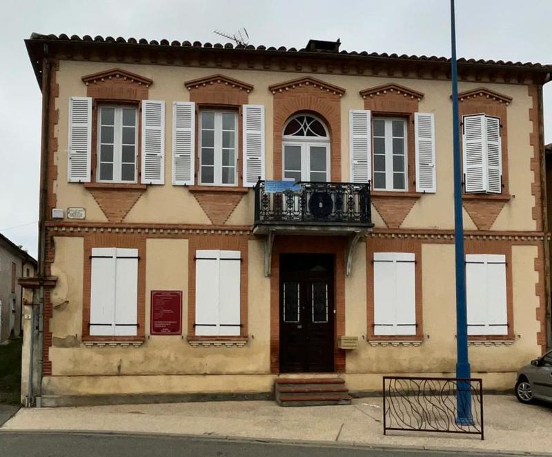 Maison bourgeoise - 235 m² - 8 pièces