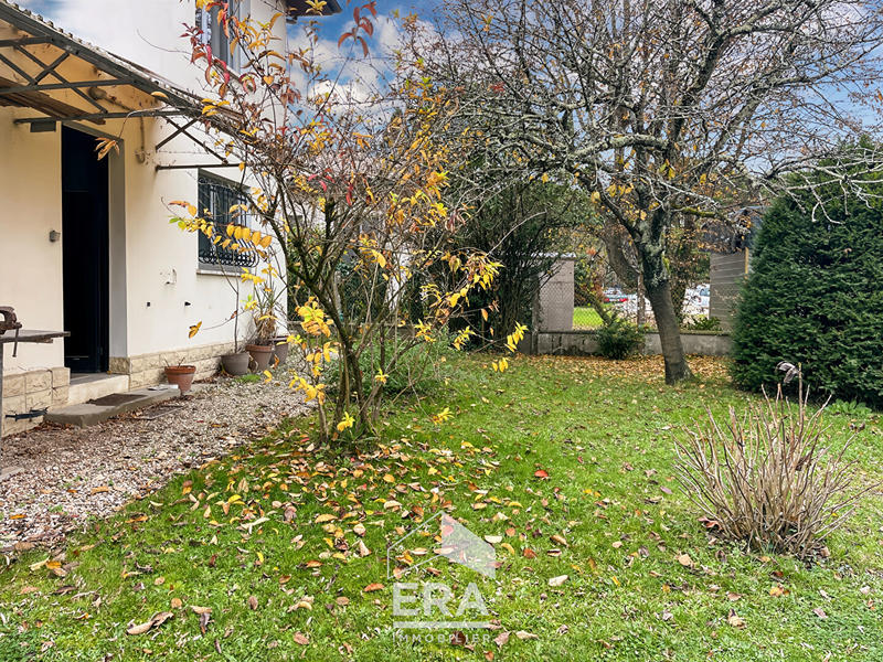 Maison - 105 m² - 4 pièces