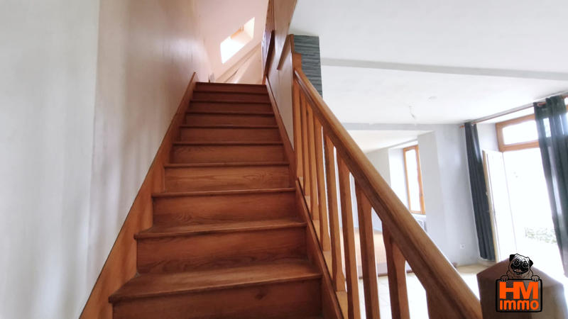 Maison - 115 m² - 7 pièces