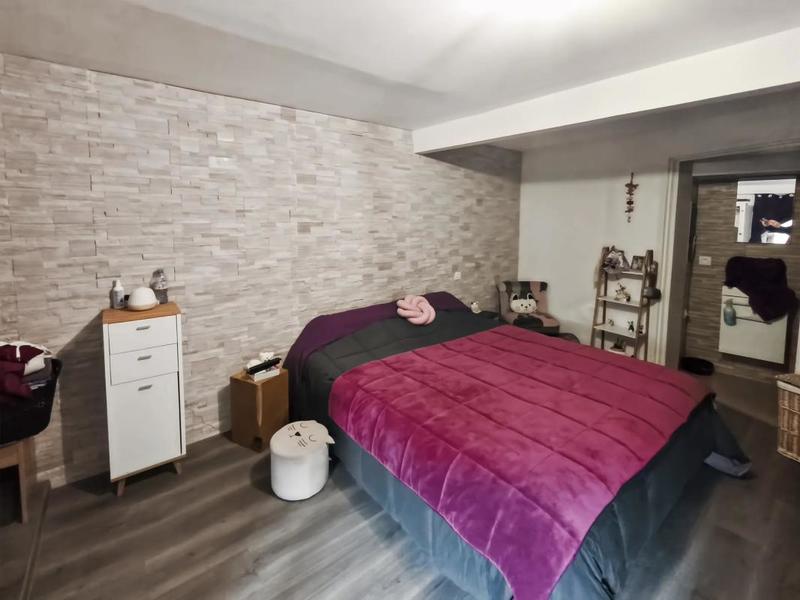 Maison - 180 m² - 7 pièces