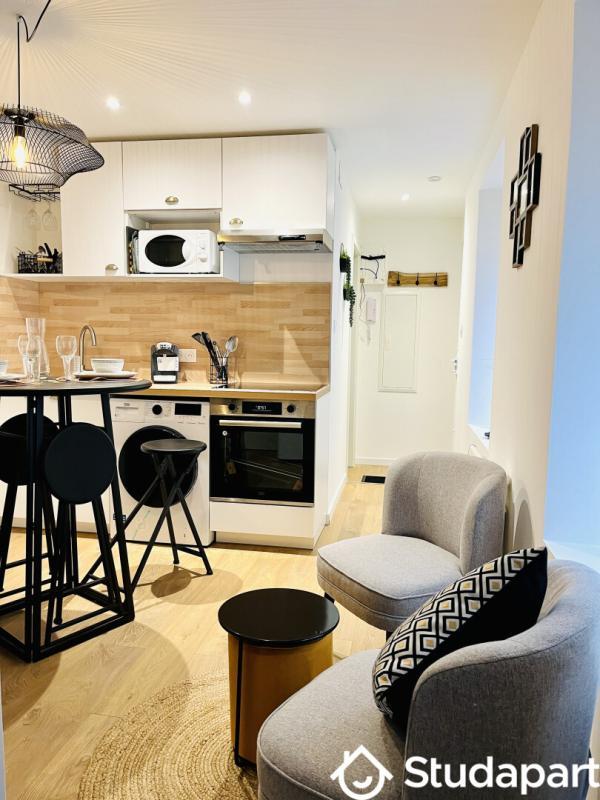 Chambre - 10 m² - 1 pièce