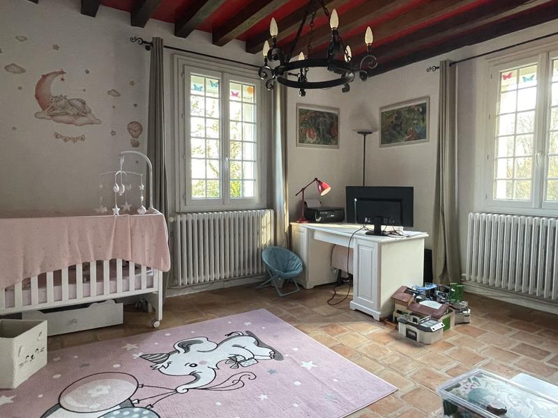 Maison - 225 m² - 8 pièces