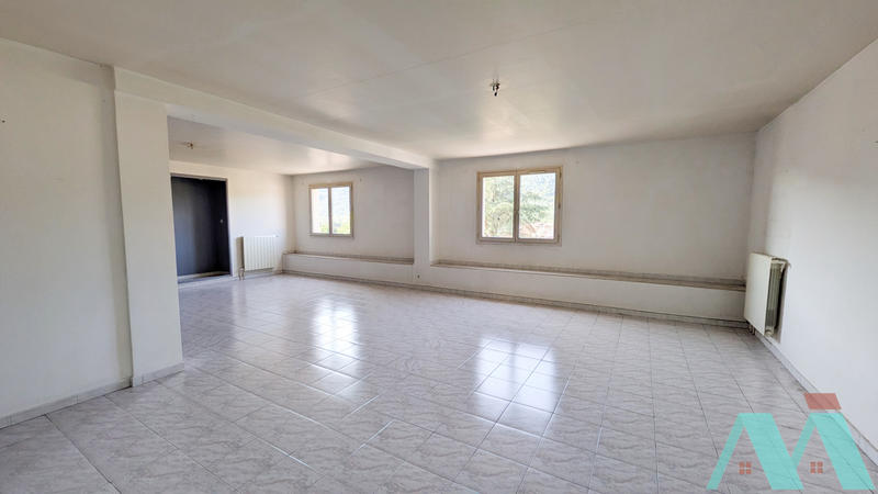 Appartement - 175 m² - 5 pièces