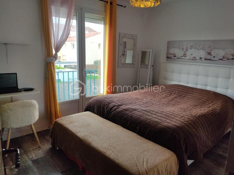 Villa - 100 m² - 5 pièces