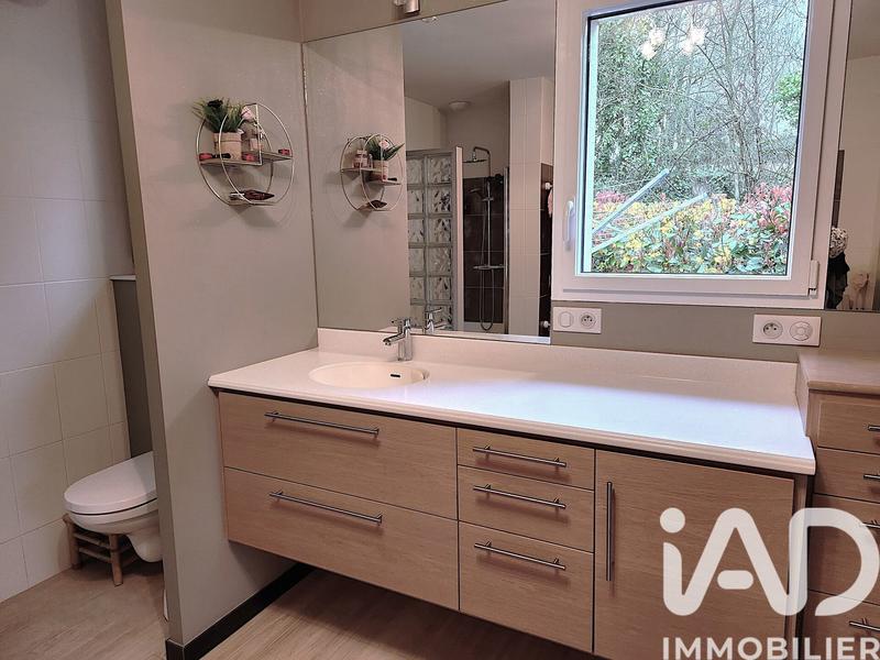 Maison - 123 m² - 4 pièces