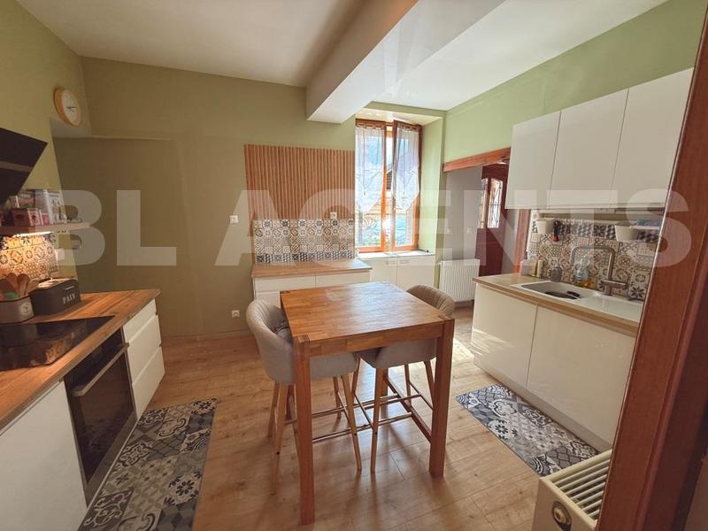 Maison de village - 160 m² - 7 pièces