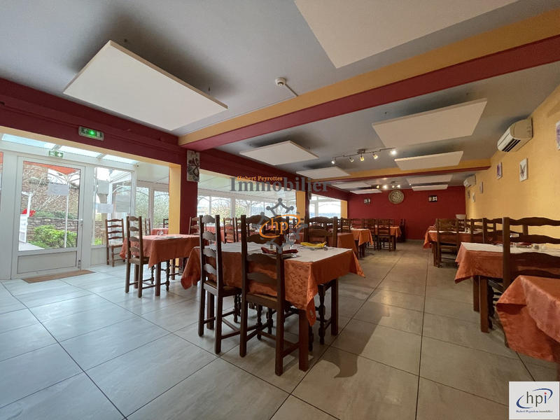 Fonds de commerce - Magasins - 278 m²