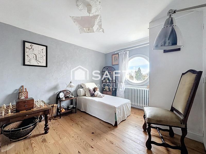 Maison - 126 m² - 7 pièces