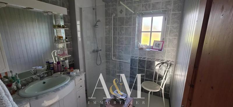 Maison de village - 126 m² - 5 pièces