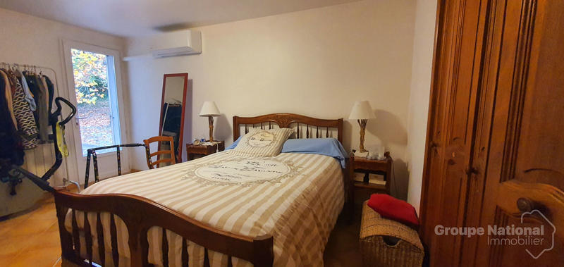 Maison - 195 m² - 9 pièces