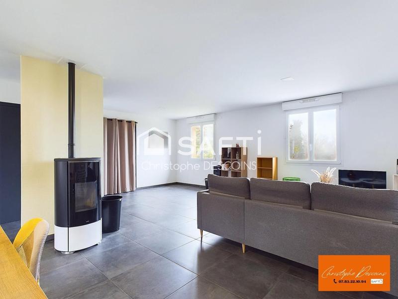 Maison - 97 m² - 5 pièces