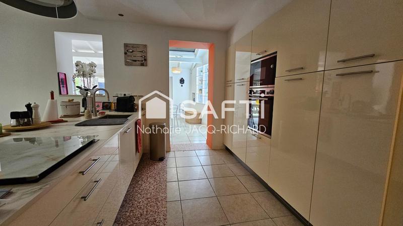 Maison de ville - 146 m² - 7 pièces