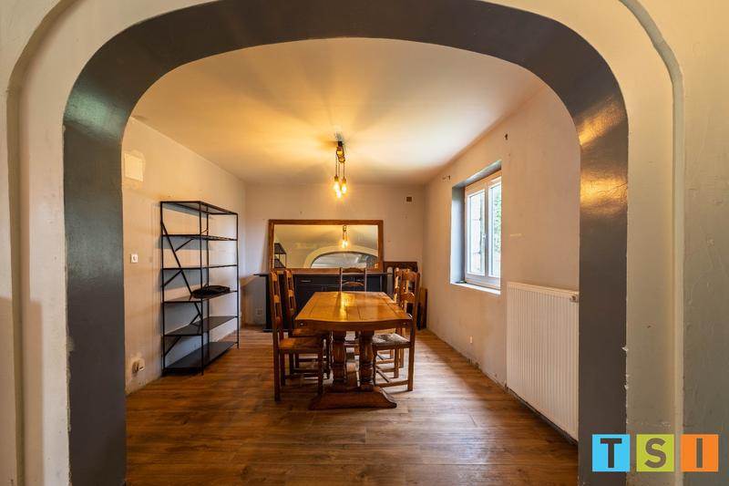 Maison - 161 m² - 6 pièces