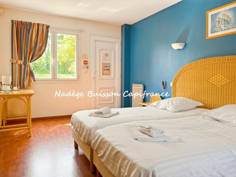 Immeuble - 94 m² - 4 pièces