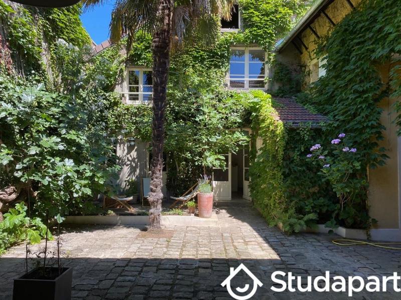 Chambre - 13 m² - 1 pièce