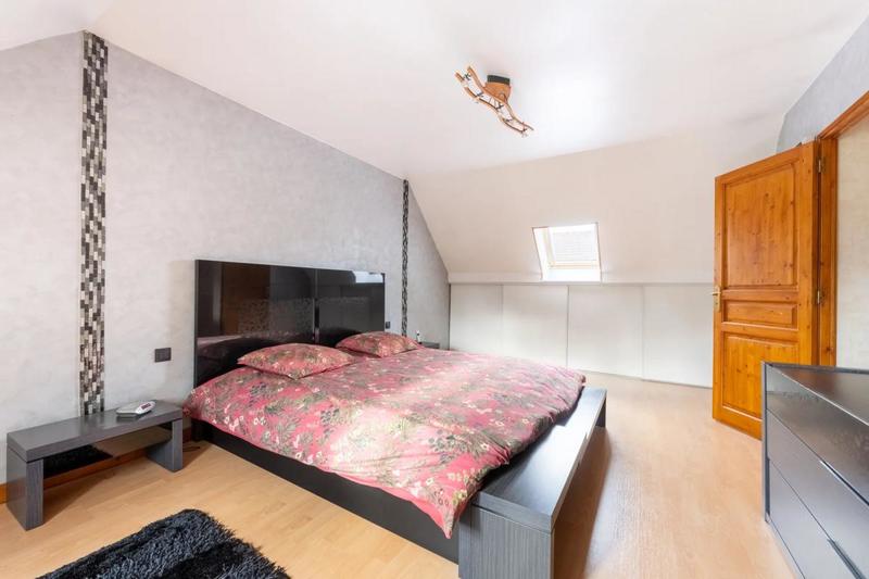 Maison - 123 m² - 6 pièces