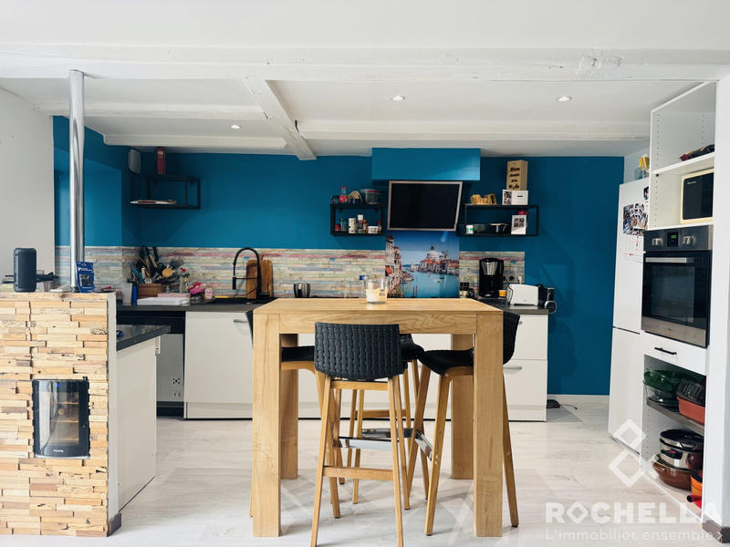 Maison - 94 m² - 4 pièces