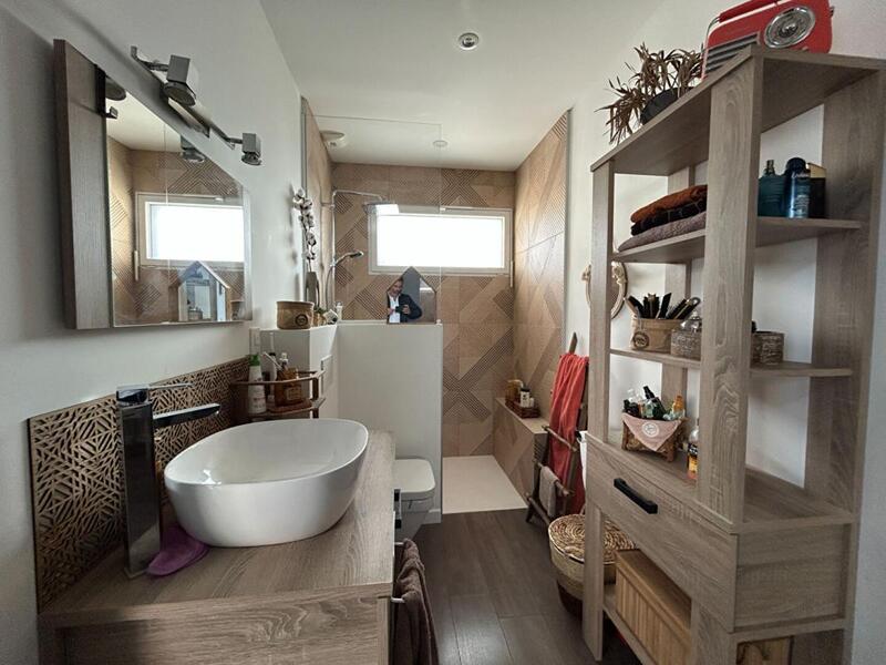 Maison - 190 m² - 7 pièces