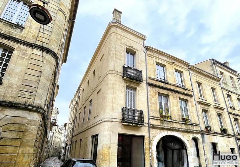 Immeuble - 165 m² - 6 pièces