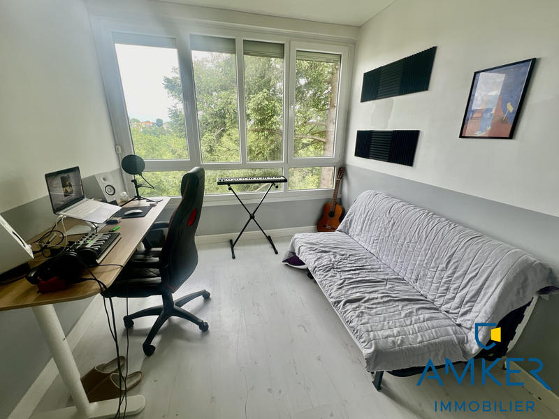 Appartement - 74 m² - 4 pièces