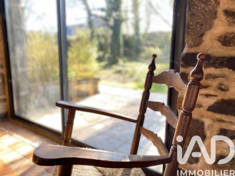 Maison - 186 m² - 5 pièces