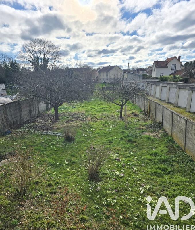 Maison - 81 m² - 5 pièces