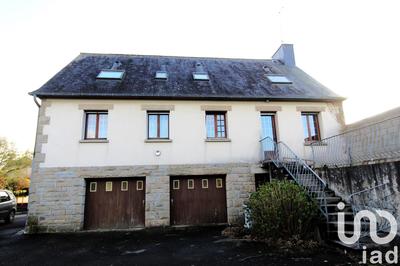 Maison - 138 m² - 5 pièces