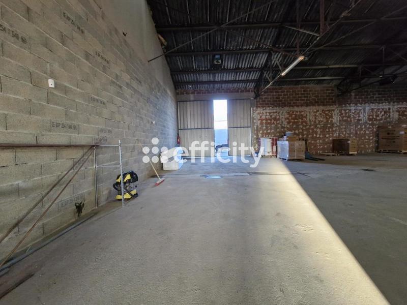 Bureau - 436 m² - 7 pièces