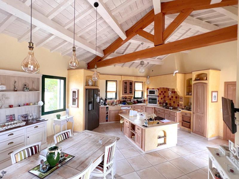 Maison - 154 m² - 5 pièces