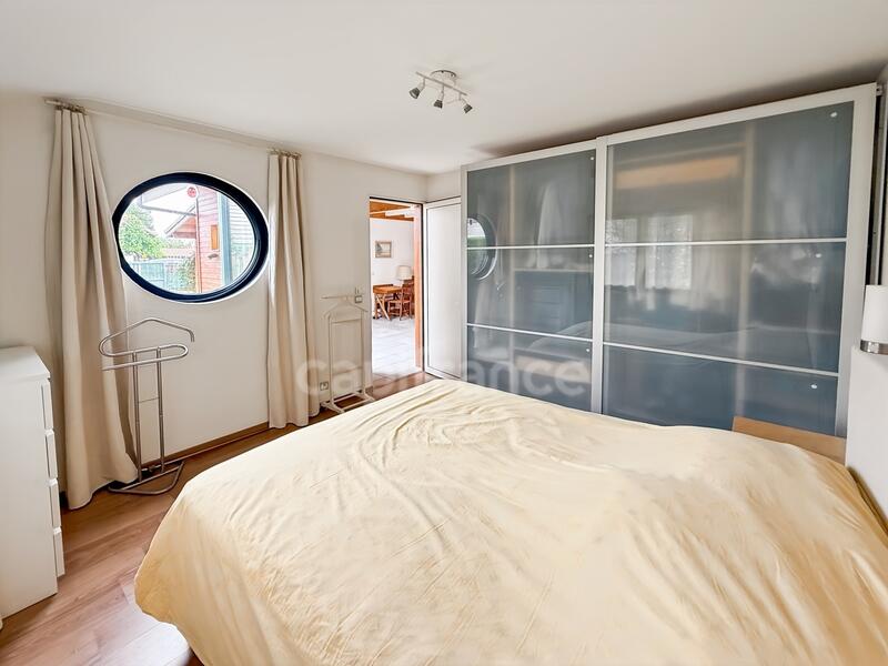 Maison - 194 m² - 7 pièces