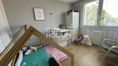 Appartement - 83 m² - 3 pièces