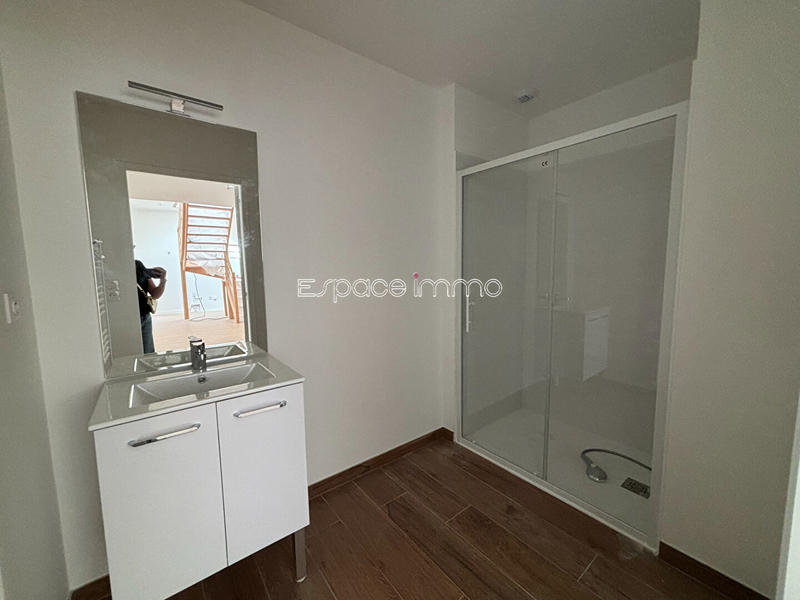 Appartement - 87 m² - 3 pièces