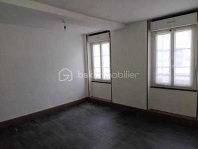 Immeuble - 100 m² - 7 pièces