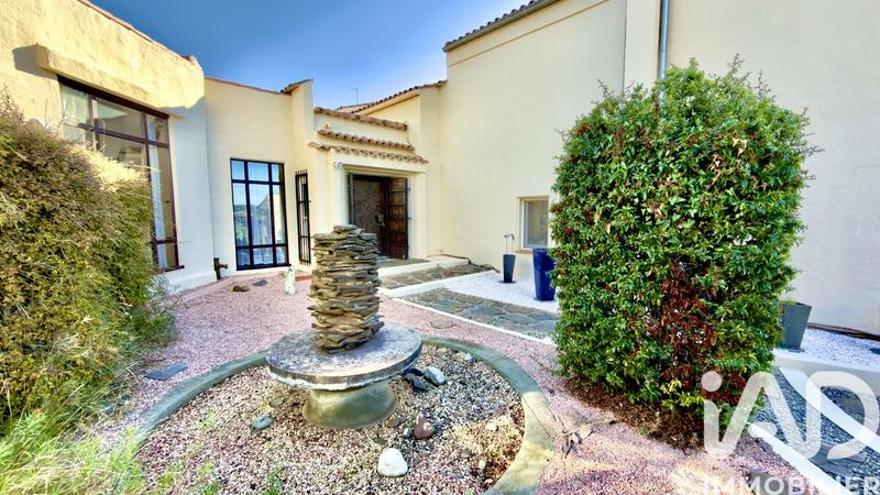 Maison - 284 m² - 7 pièces