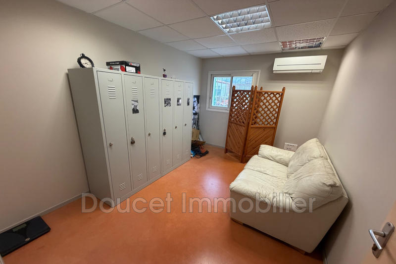 Local commercial - 420 m²