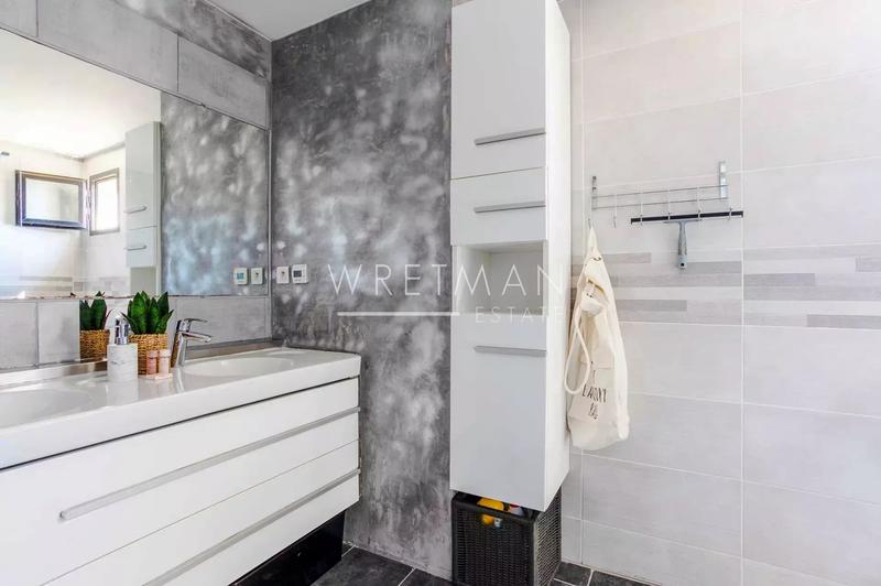 Appartement - 74 m² - 4 pièces