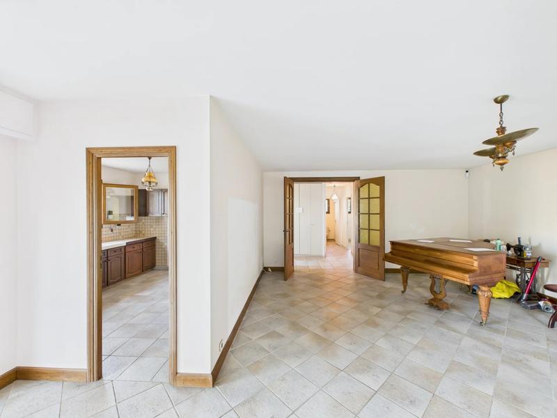 Maison - 155 m² - 5 pièces