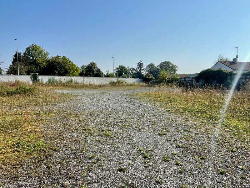 Entrepôt - 1 600 m² - 2 pièces